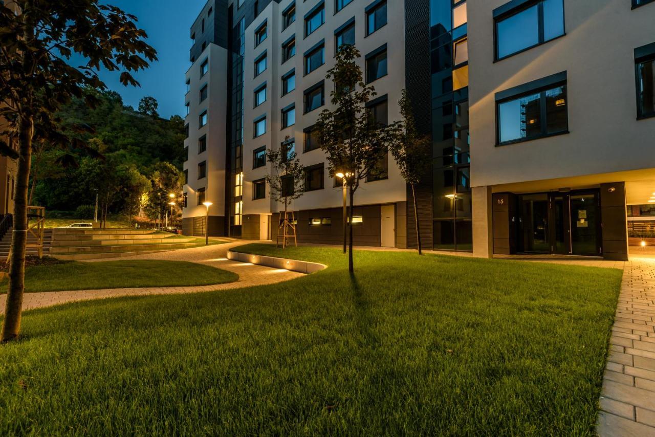 Bratislava Center, River Front, Private Parking Included Apartment Bagian luar foto